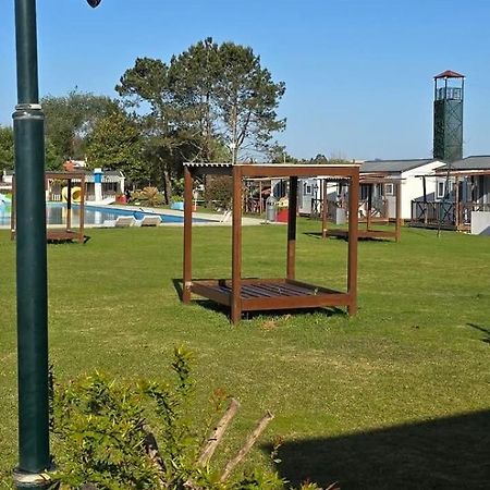 Bungalow Com Piscina Патайас Екстериор снимка